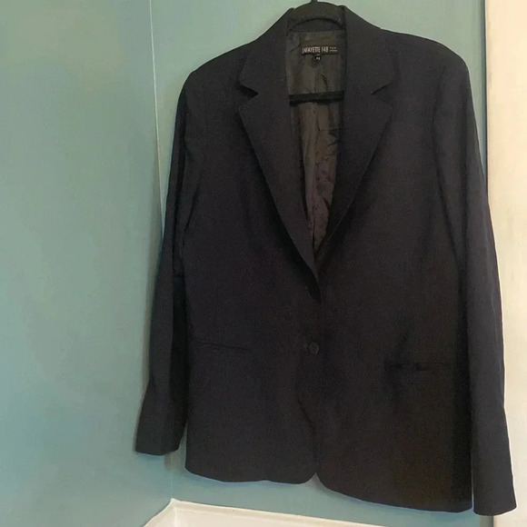 Lafayette 148 women’s blazer - size 12 - dark blue - 2 button closure - wool - Picture 1 of 4